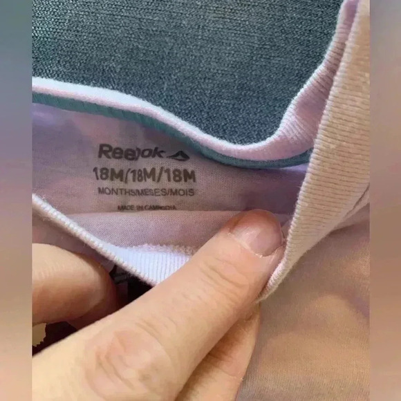 Girls Reebok Matching Set - Picture 3 of 4